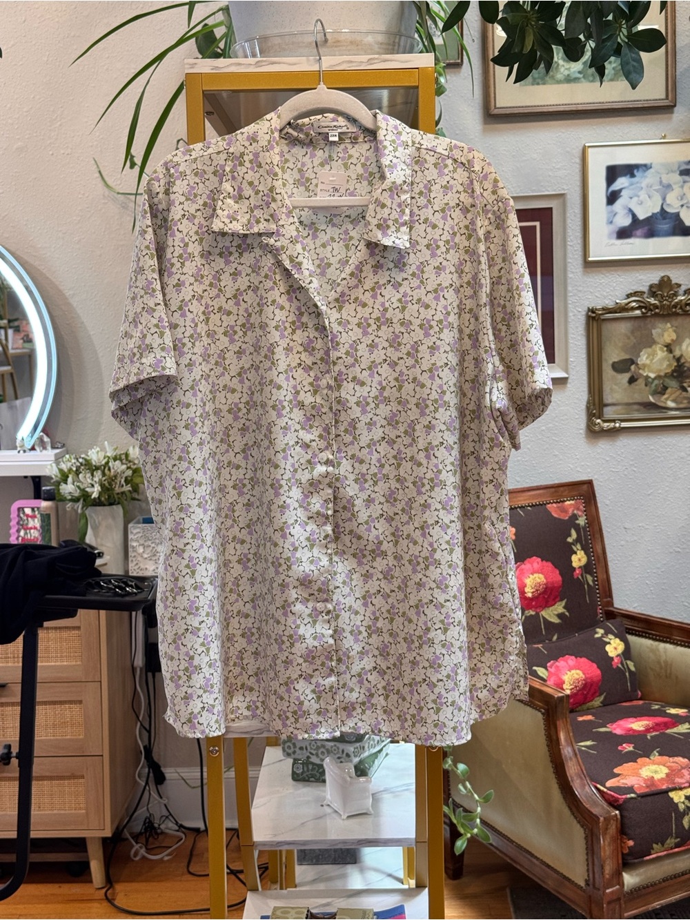 Claudia Richard Lavender Floral Short Sleeve Button-Down Shirt